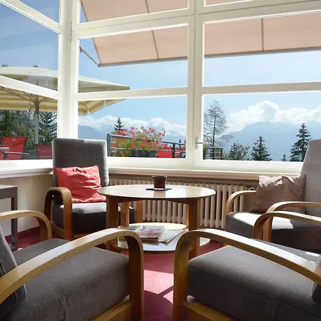 Youth * Crans-Montana