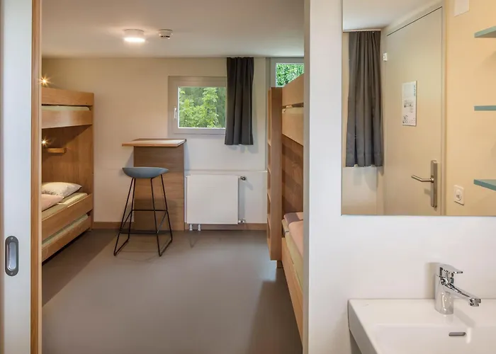 Youth Auberge de jeunesse Crans-Montana